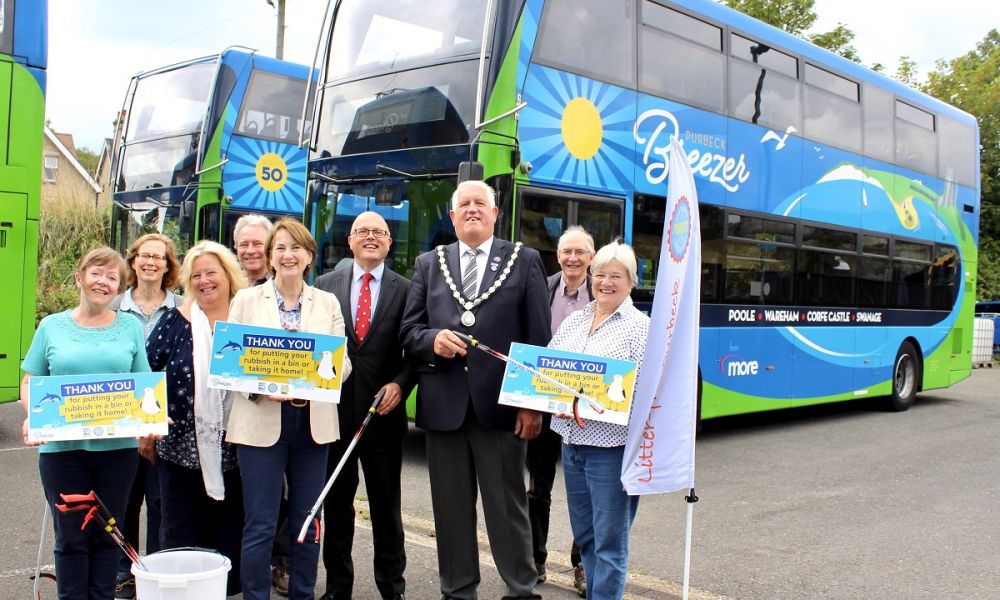 More Bus Teams With Litter-Free Purbeck June 2019